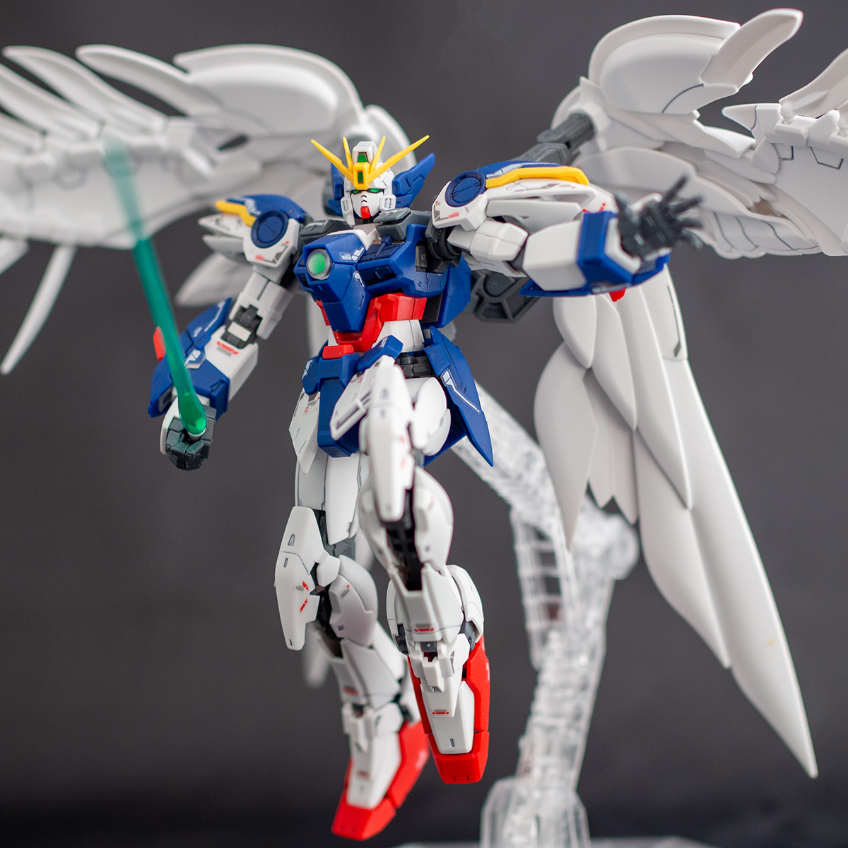 RG/AC XXXG-00W0 Wing Gundam Zero EW