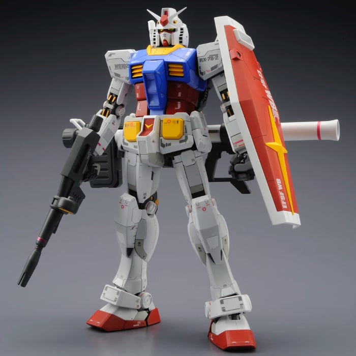 MGUC RX-78-2 Gundam in neutral pose